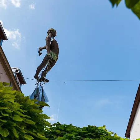 Happy Monte Cassino 44 A *